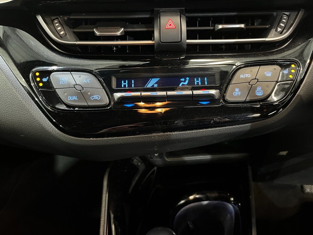 Used Toyota C-HR 2018 for sale - 77133175: Photo 26