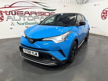 Used Toyota C-HR 2018 for sale - 77133175: Photo