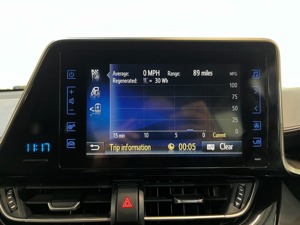 Used Toyota C-HR 2018 for sale - 77133175: Photo 41