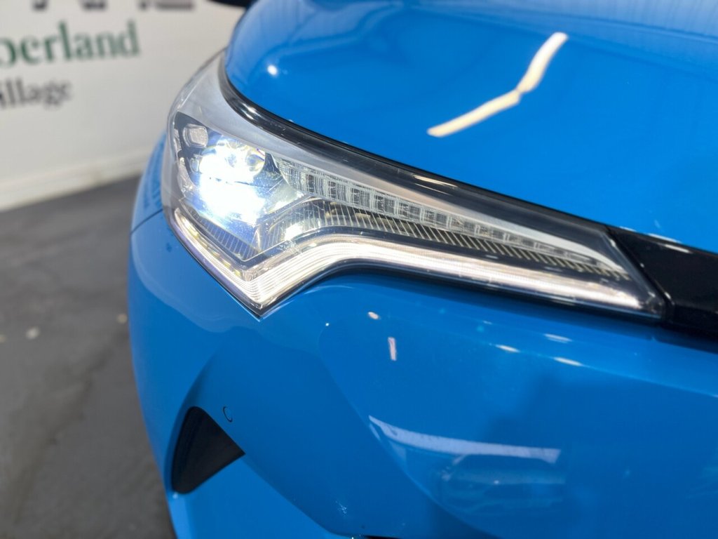 Used Toyota C-HR 2018 for sale - 77133175: Photo 8