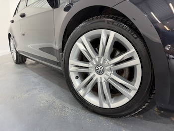 Used Volkswagen Golf 2014 for sale - 79506189: Photo