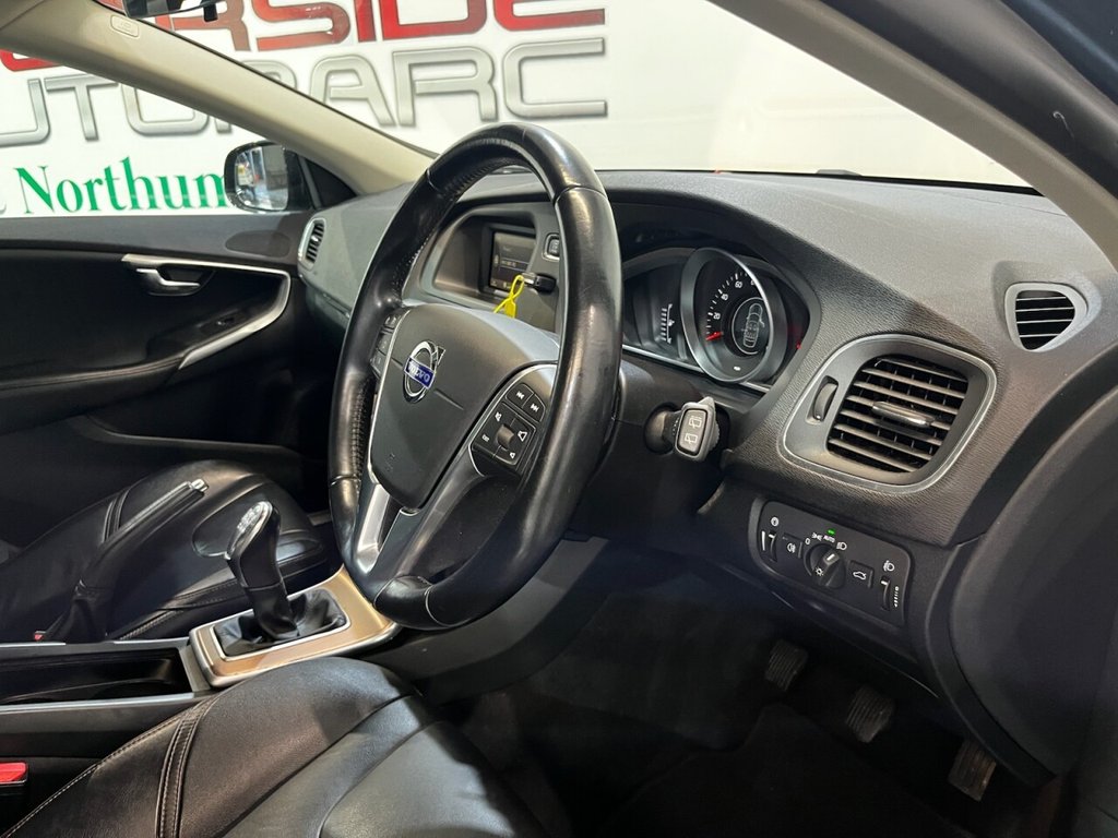 Used Volvo V40 2014 for sale - 76973167: Photo 13