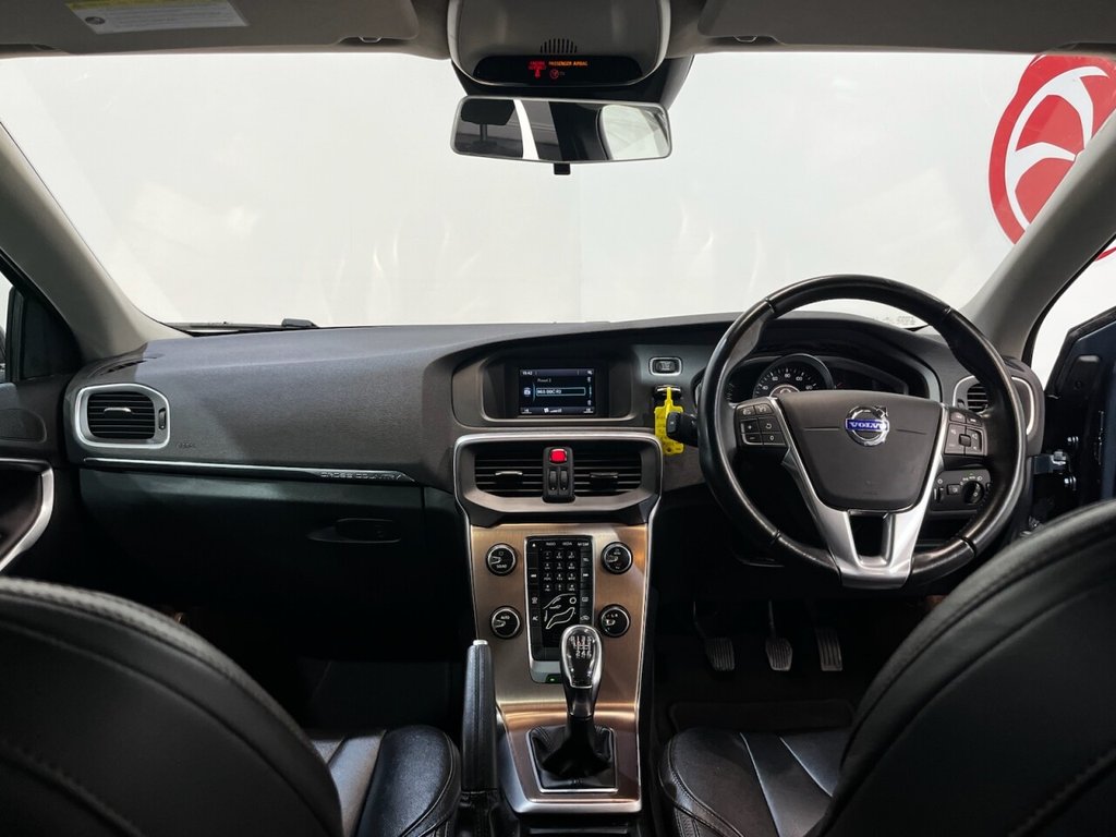 Used Volvo V40 2014 for sale - 76973167: Photo 19