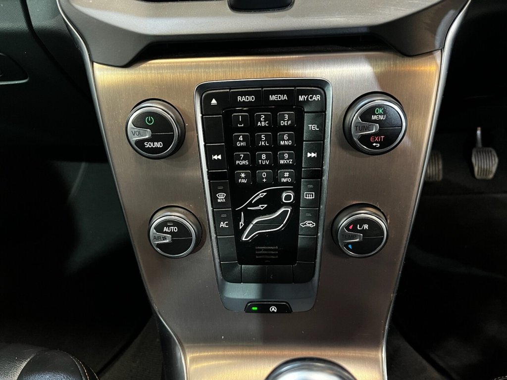 Used Volvo V40 2014 for sale - 76973167: Photo 27