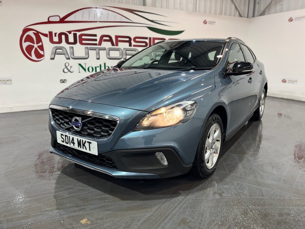 Used Volvo V40 2014 for sale - 76973167: Photo 3