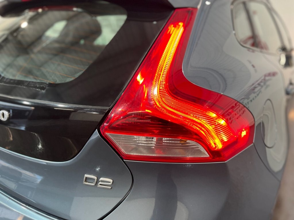 Used Volvo V40 2014 for sale - 76973167: Photo 34