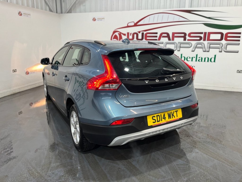 Used Volvo V40 2014 for sale - 76973167: Photo 38