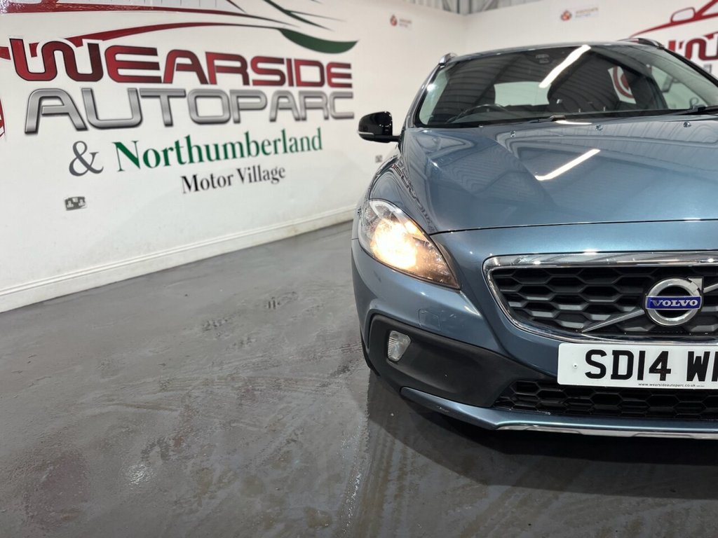 Used Volvo V40 2014 for sale - 76973167: Photo 7