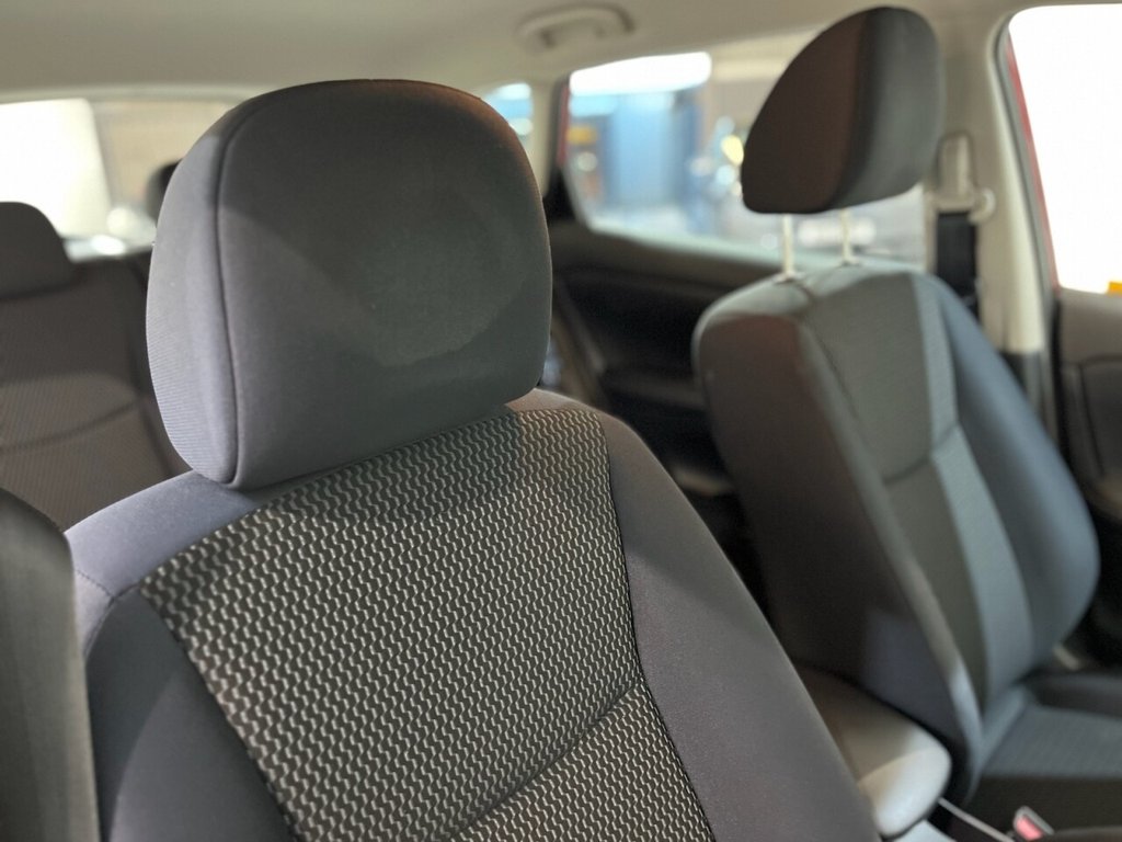 Used Nissan Pulsar 2015 for sale - 76386614: Photo 13