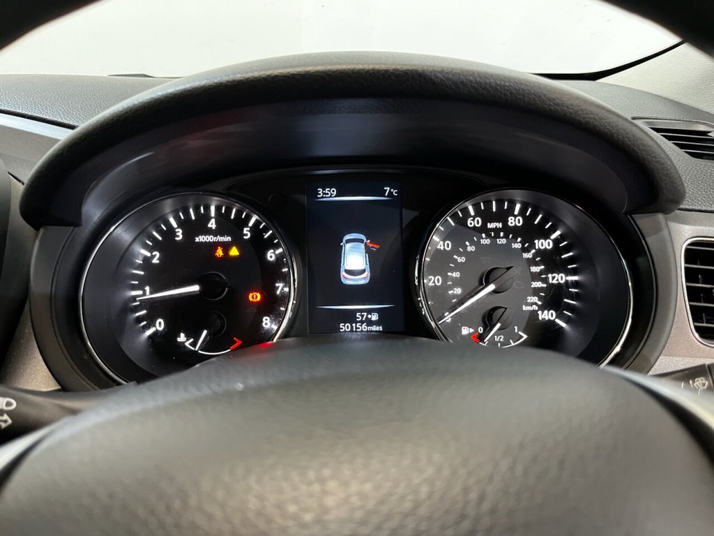 Used Nissan Pulsar 2015 for sale - 76386614: Photo 23