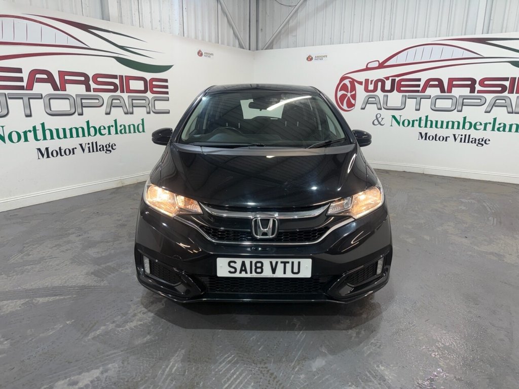 Used Honda Jazz 2018 for sale - 76973149: Photo 2