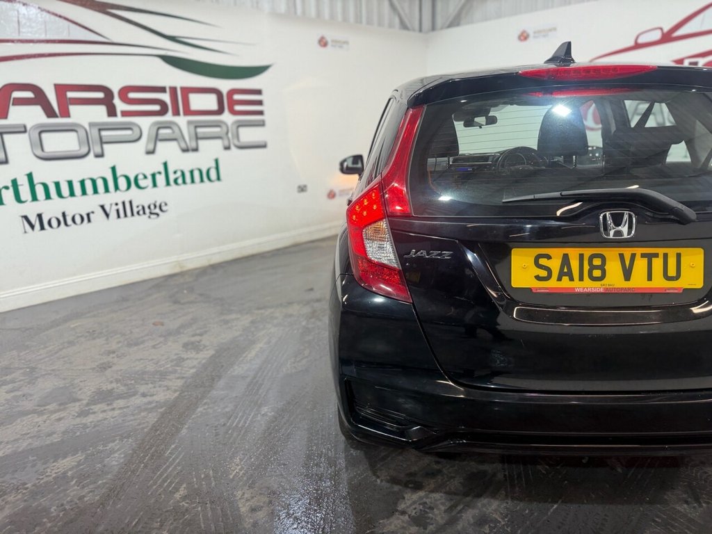 Used Honda Jazz 2018 for sale - 76973149: Photo 33
