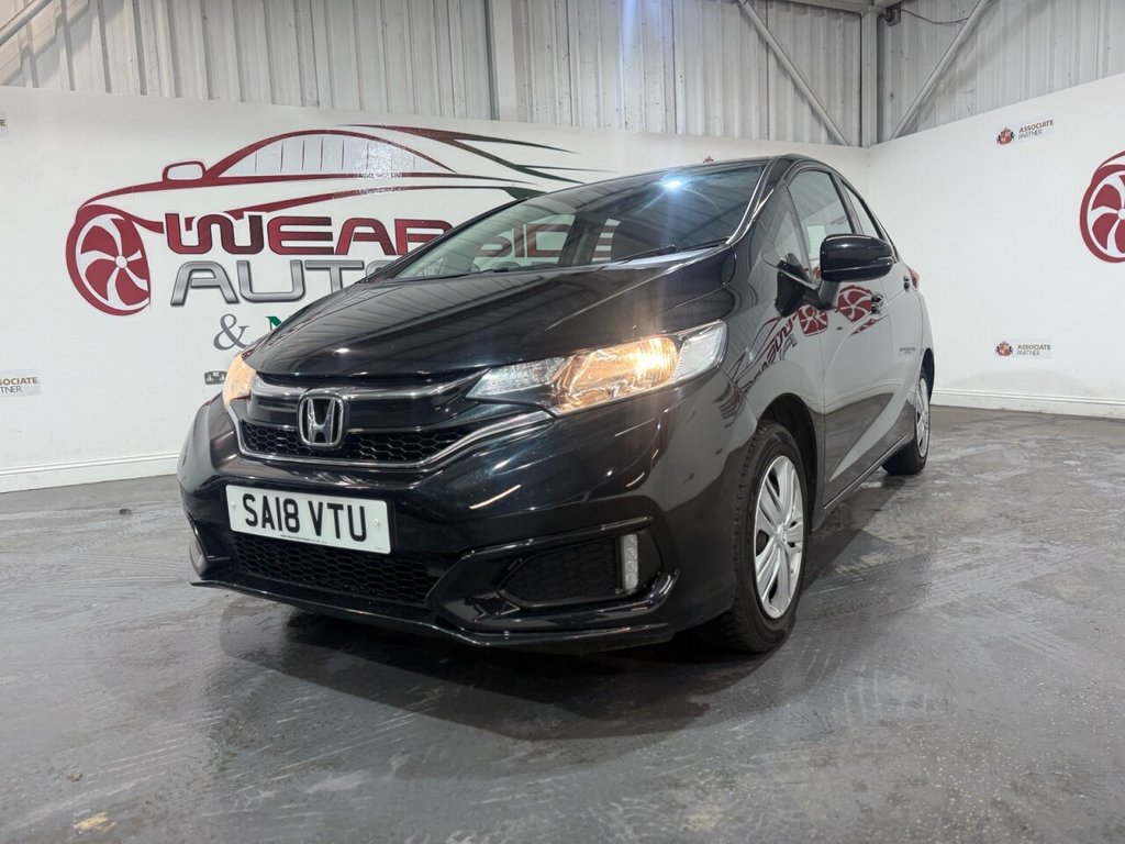Used Honda Jazz 2018 for sale - 76973149: Photo 4