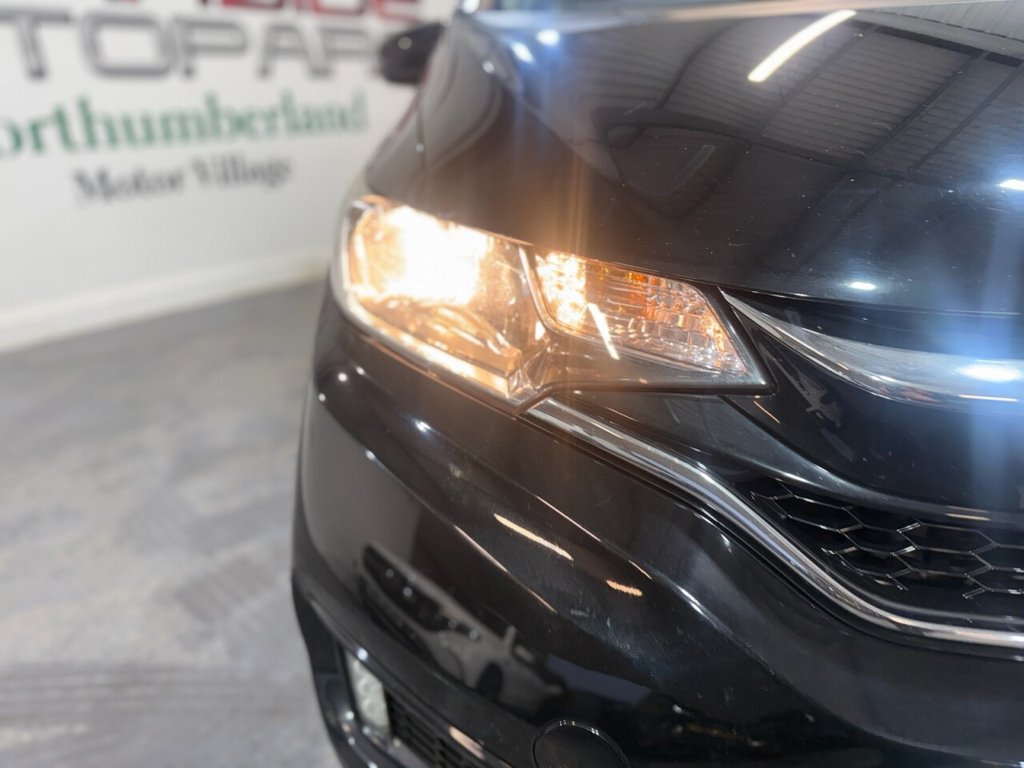 Used Honda Jazz 2018 for sale - 76973149: Photo 7