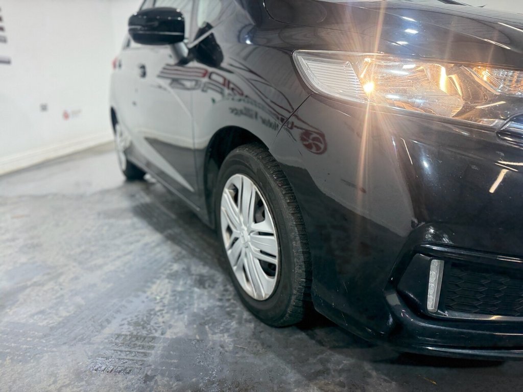 Used Honda Jazz 2018 for sale - 76973149: Photo 8