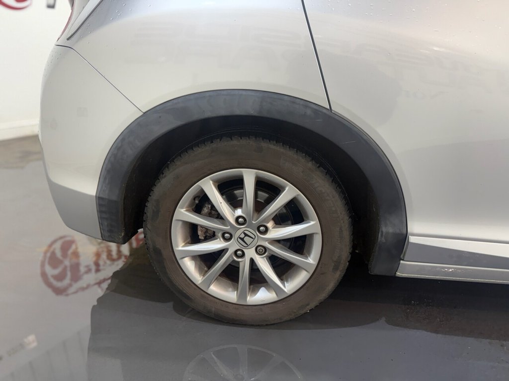 Used Honda Civic 2015 for sale - 76698547: Photo 11