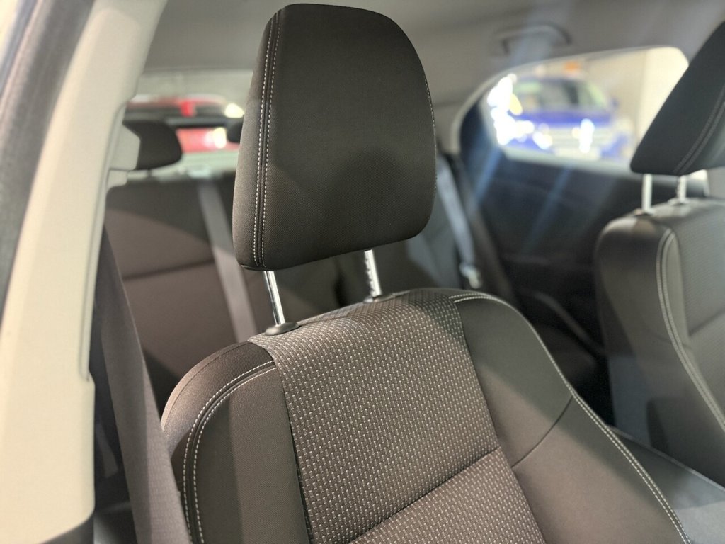 Used Honda Civic 2015 for sale - 76698547: Photo 13