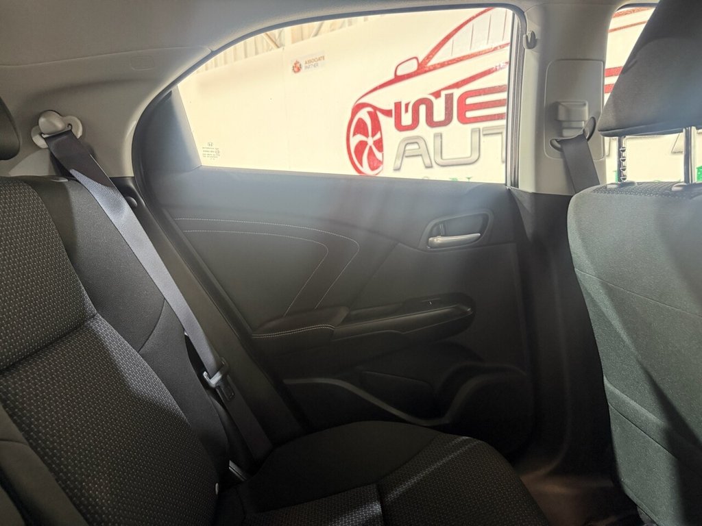 Used Honda Civic 2015 for sale - 76698547: Photo 17