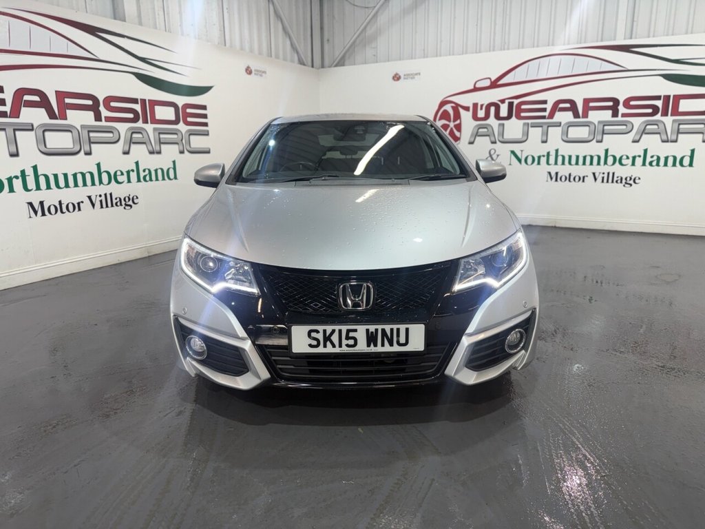 Used Honda Civic 2015 for sale - 76698547: Photo 2