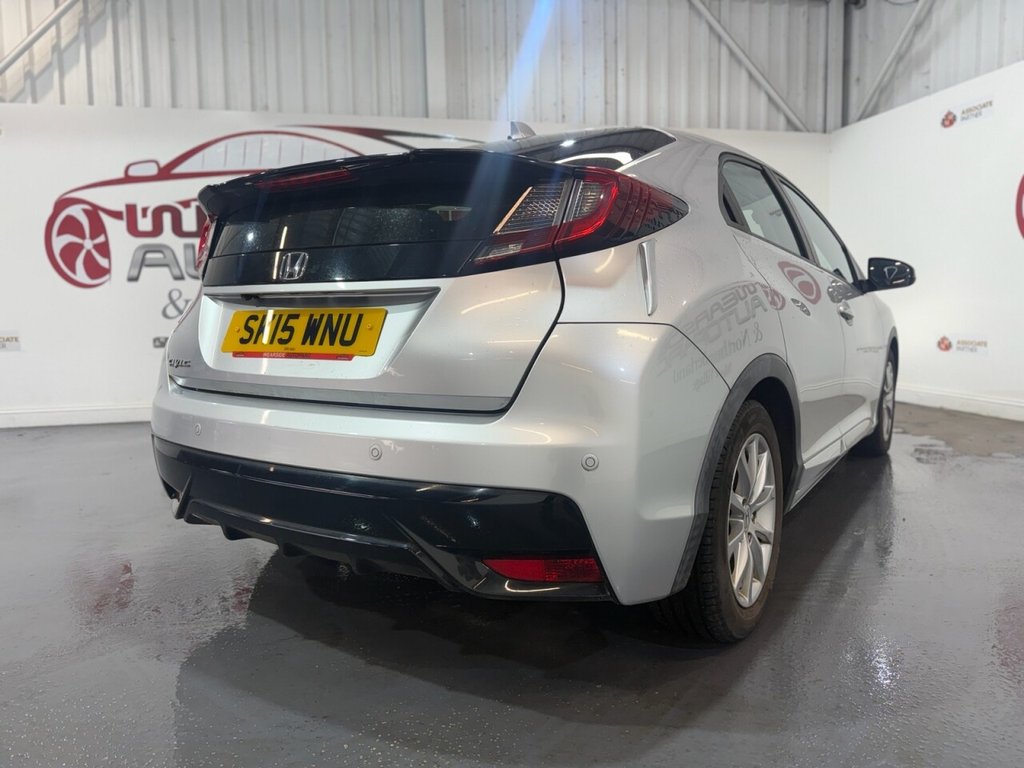 Used Honda Civic 2015 for sale - 76698547: Photo 37