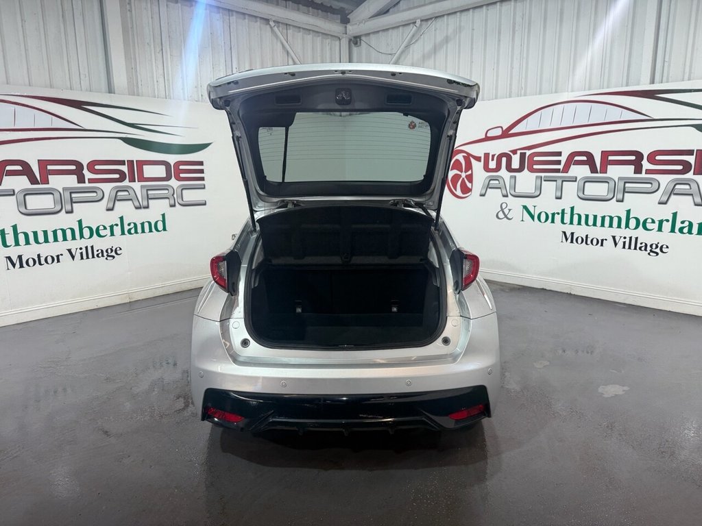 Used Honda Civic 2015 for sale - 76698547: Photo 40