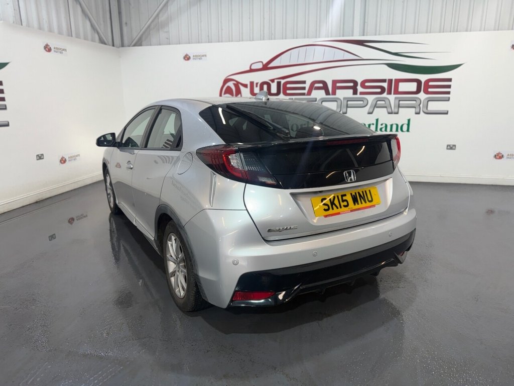 Used Honda Civic 2015 for sale - 76698547: Photo 41