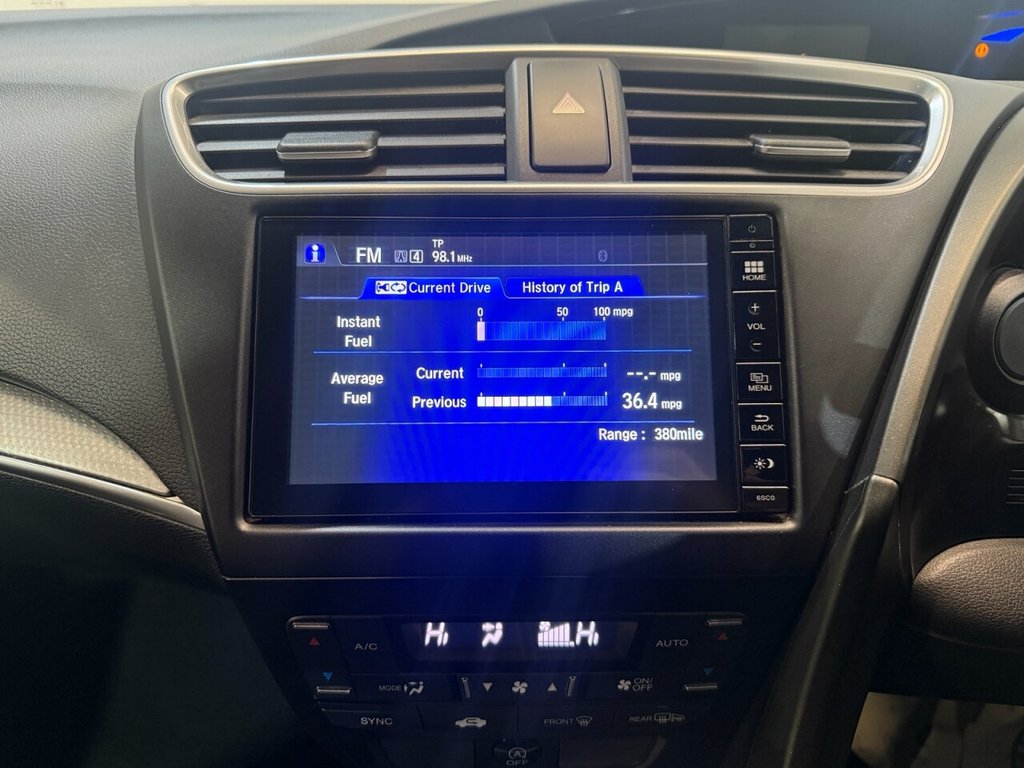 Used Honda Civic 2015 for sale - 76698547: Photo 44