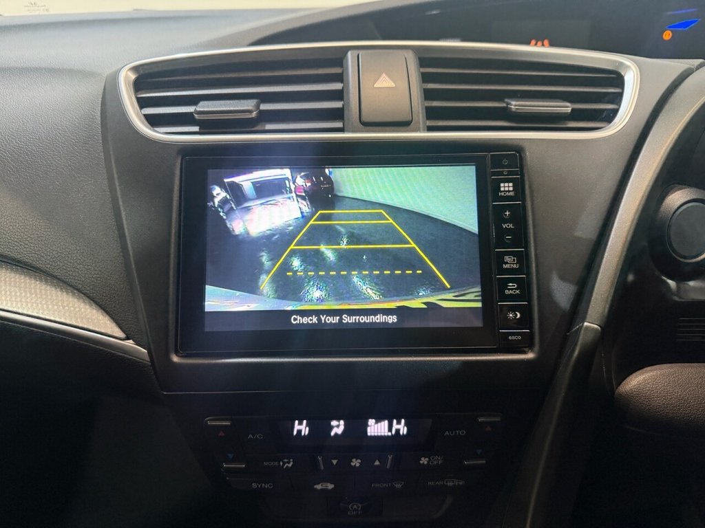 Used Honda Civic 2015 for sale - 76698547: Photo 45