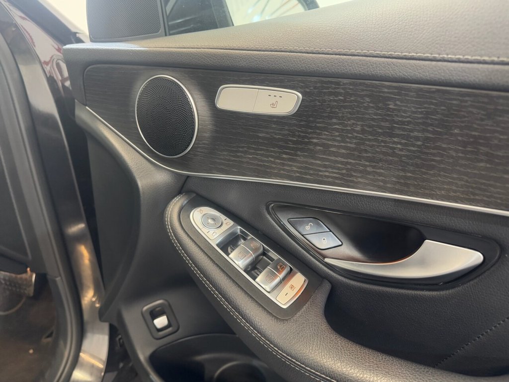 Used Mercedes-Benz GLC 2020 for sale - 76068643: Photo 5
