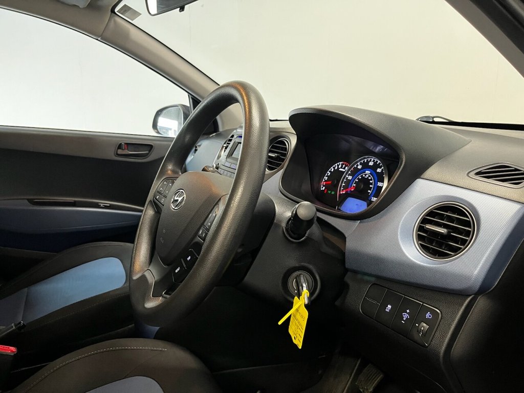 Used Hyundai i10 2016 for sale - 78096452: Photo 16