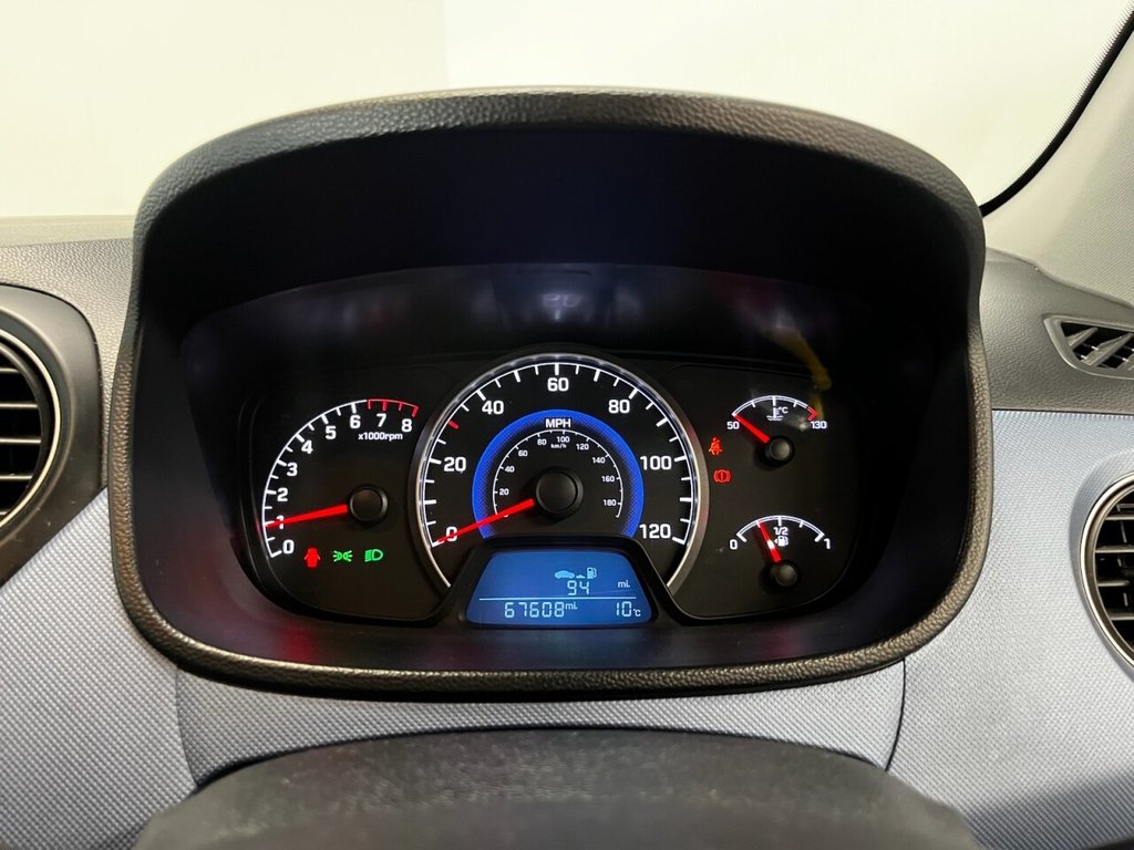 Used Hyundai i10 2016 for sale - 78096452: Photo 23