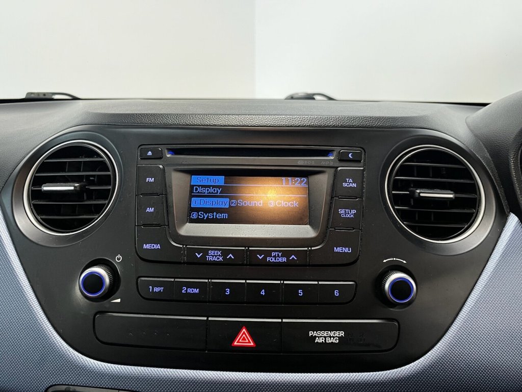 Used Hyundai i10 2016 for sale - 78096452: Photo 32