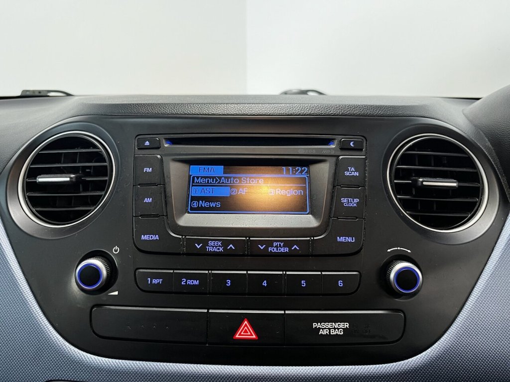 Used Hyundai i10 2016 for sale - 78096452: Photo 33