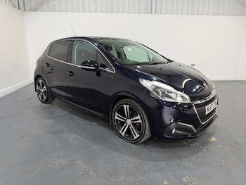 Used Peugeot 208 2017 for sale - 79244908: Photo