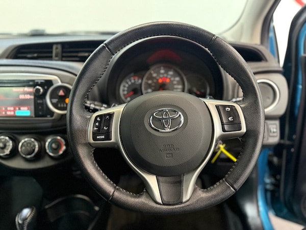 Used Toyota Yaris 2012 for sale - 76210478: Photo 16