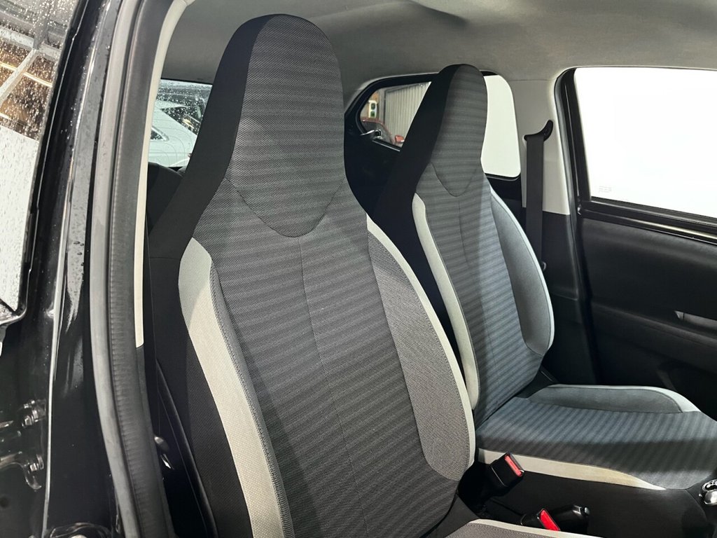 Used Toyota AYGO 2019 for sale - 77919984: Photo 12