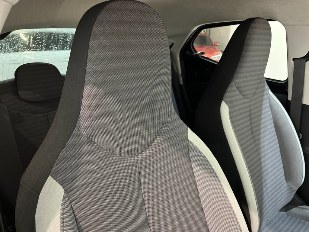 Used Toyota AYGO 2019 for sale - 77919984: Photo 15