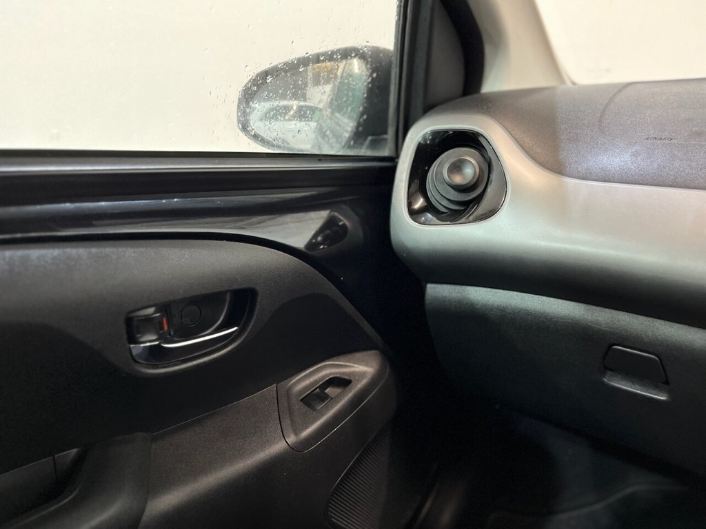 Used Toyota AYGO 2019 for sale - 77919984: Photo 28