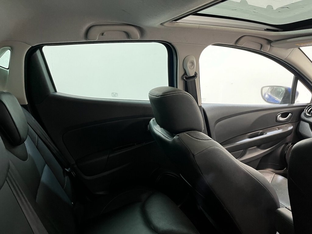 Used Renault Clio 2018 for sale - 77534021: Photo 19