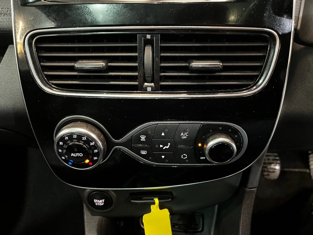 Used Renault Clio 2018 for sale - 77534021: Photo 29