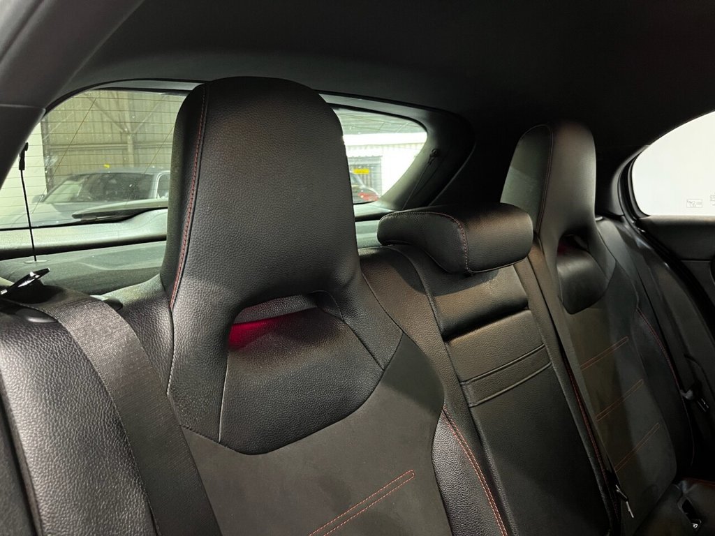 Used Mercedes-Benz A-Class 2018 for sale - 76255902: Photo 32