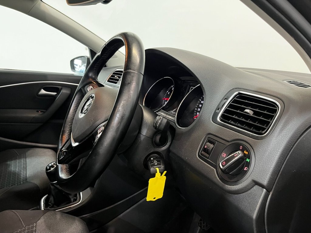 Used Volkswagen Polo 2015 for sale - 78002687: Photo 10