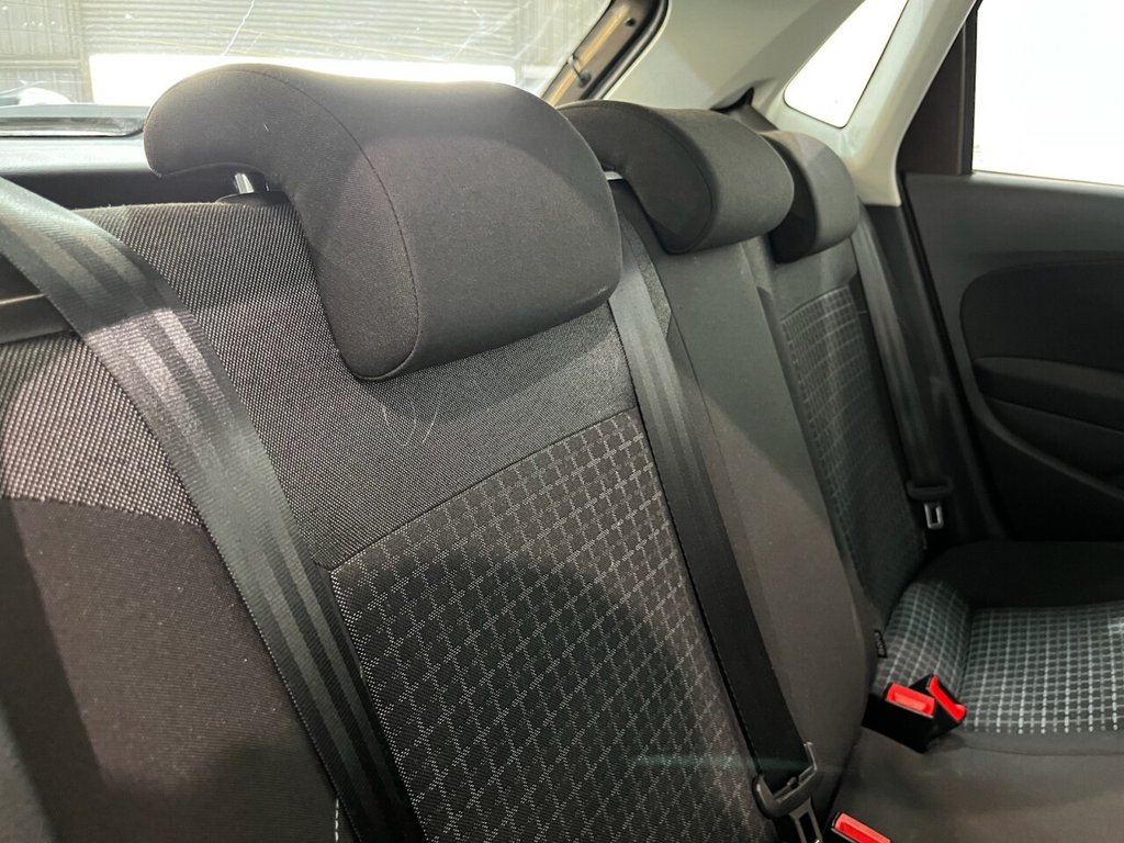 Used Volkswagen Polo 2015 for sale - 78002687: Photo 12