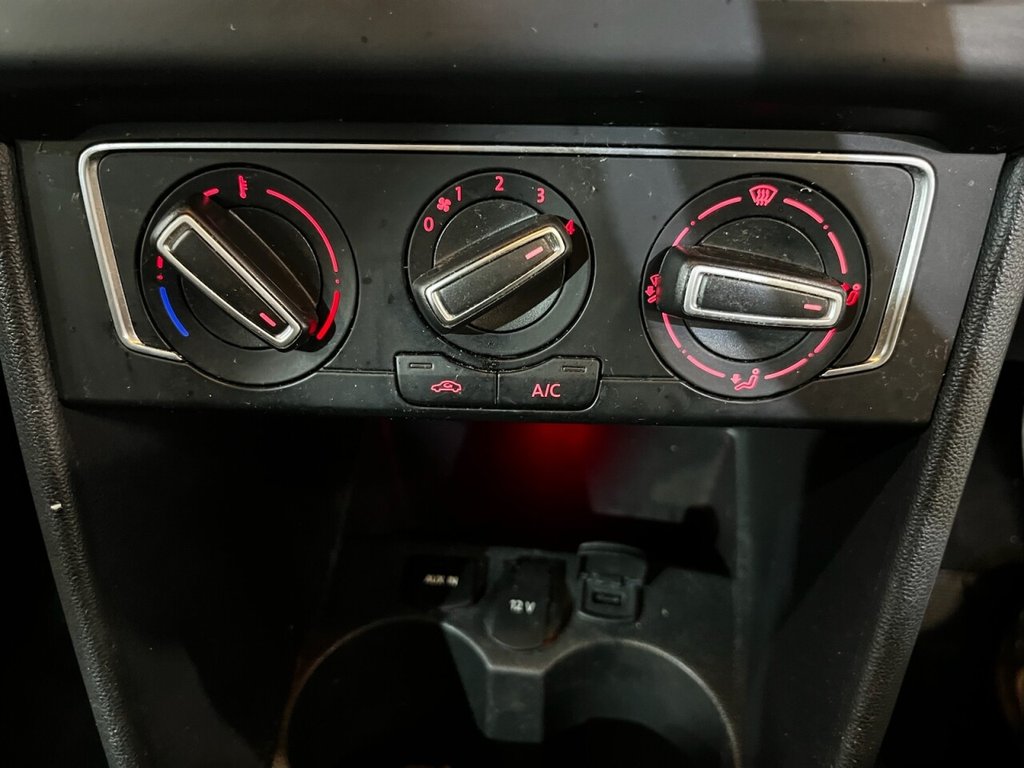 Used Volkswagen Polo 2015 for sale - 78002687: Photo 21