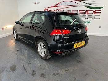 Used Volkswagen Golf 2016 for sale - 75242180: Photo