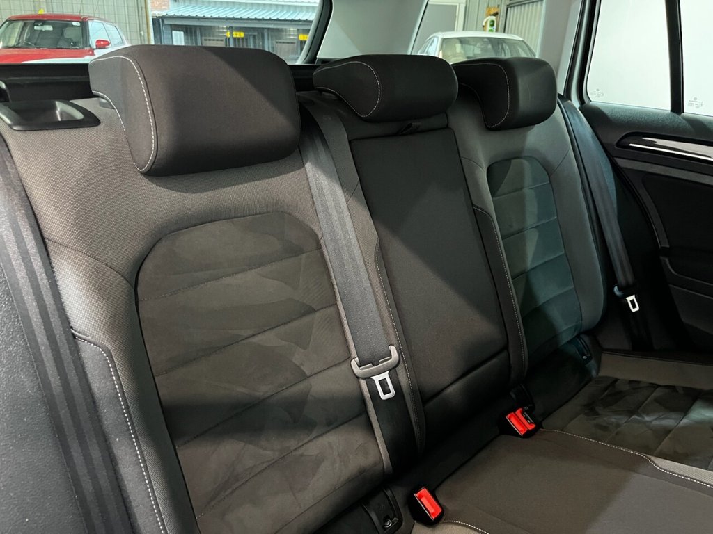 Used Volkswagen Golf 2017 for sale - 76797647: Photo 15