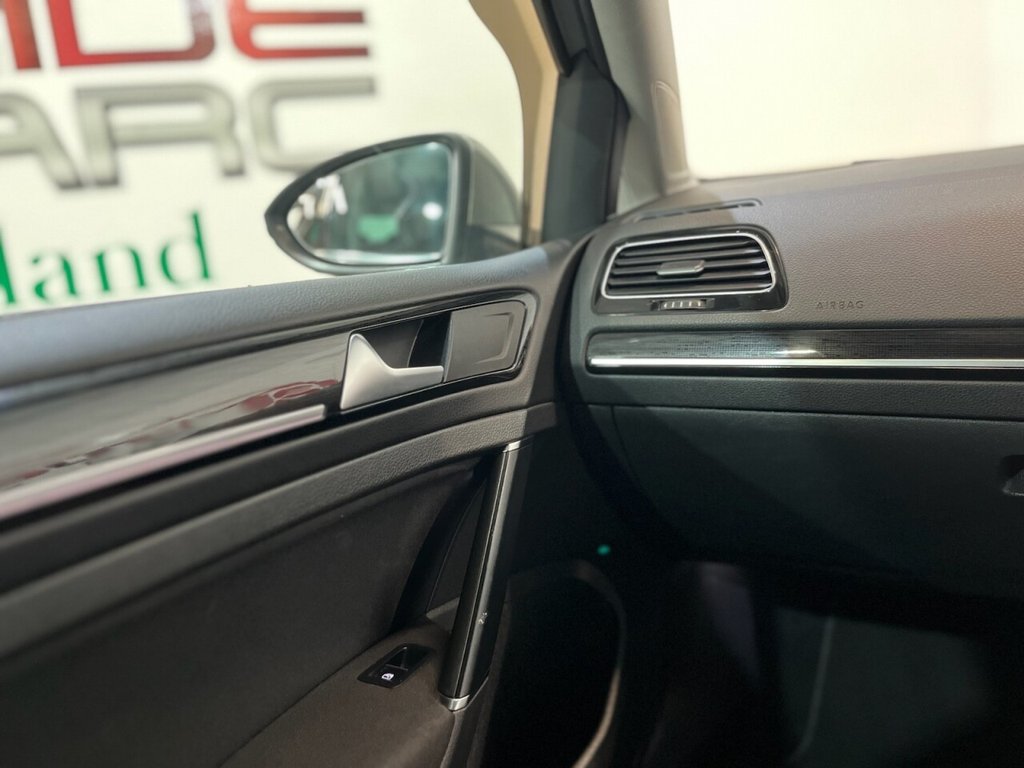 Used Volkswagen Golf 2017 for sale - 76797647: Photo 30