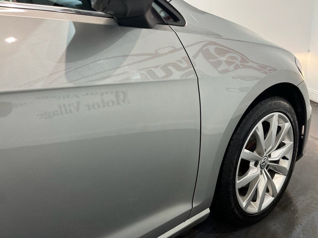 Used Volkswagen Golf 2017 for sale - 76797647: Photo 31