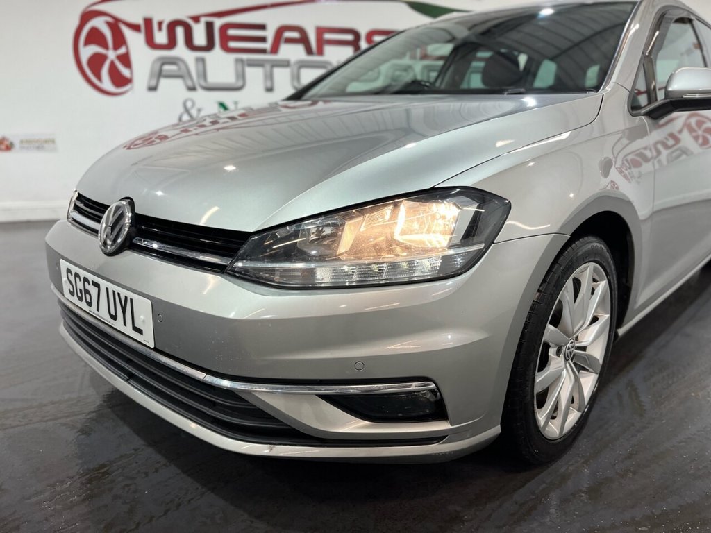 Used Volkswagen Golf 2017 for sale - 76797647: Photo 5