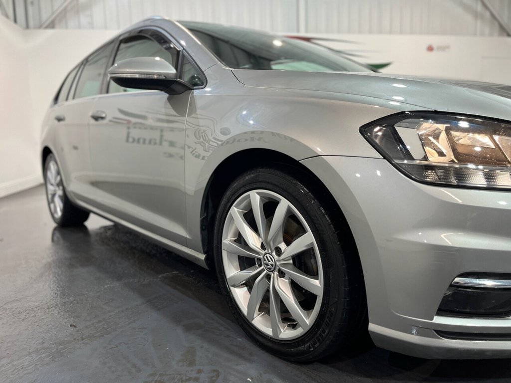 Used Volkswagen Golf 2017 for sale - 76797647: Photo 9